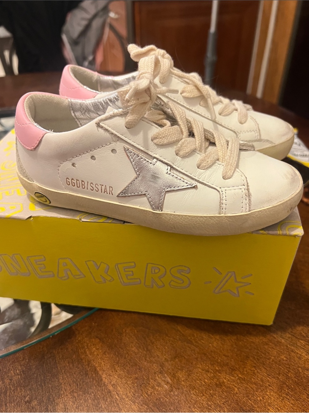 Golden Goose Kids White Sneakers with Silver Star and Pink Heel